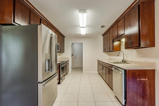 Building Photo - 4555 Wolf Track Ridge