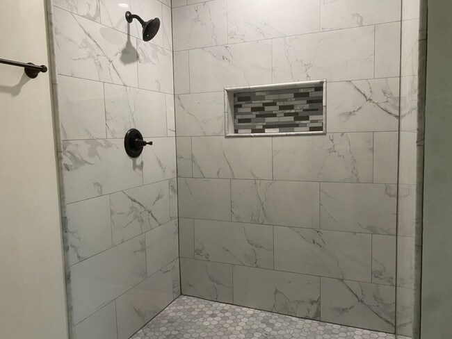 Building Photo - 4908 3rd Ave S