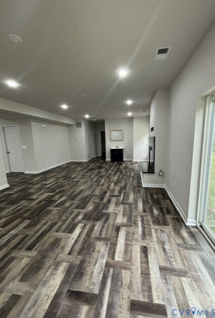 Building Photo - 8936 Lewdown Pl