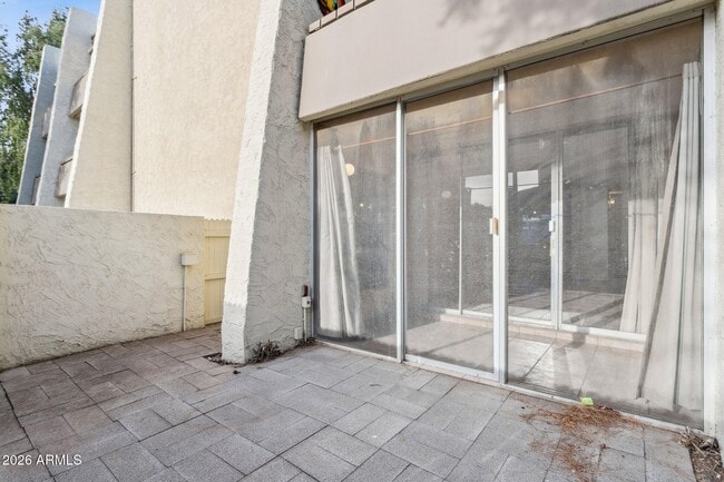 Building Photo - 7625 E Camelback Rd