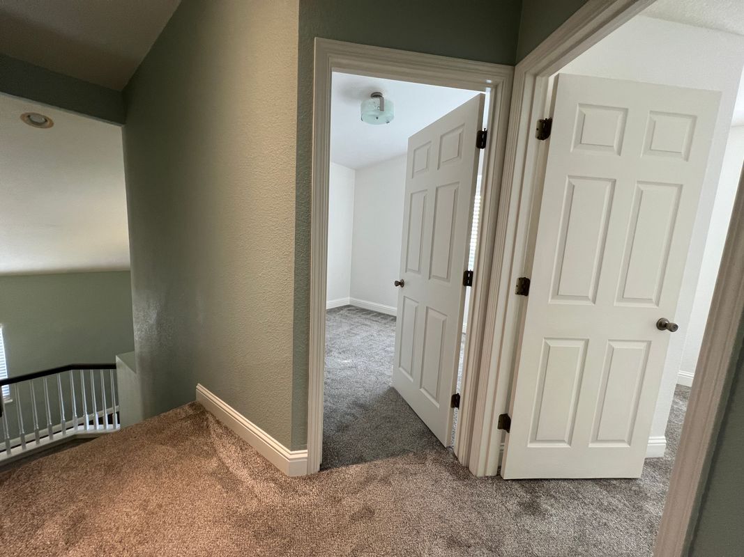 Building Photo - 4216 Heritage Ct