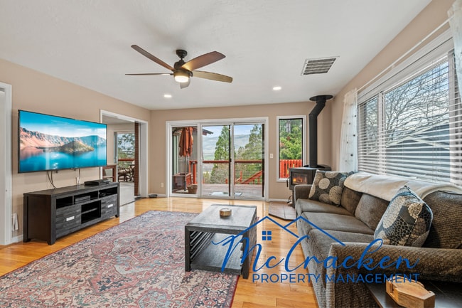 Building Photo - 430 Monte Vista Dr