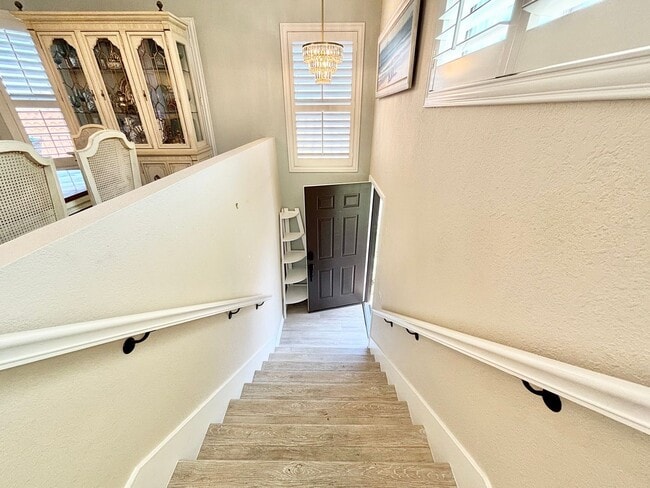 Building Photo - Oxnard | The Colony | 2 Bed + 2 Bath Condo...