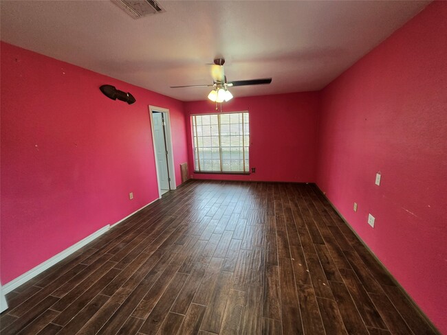 Building Photo - 24312 Carlton Rd