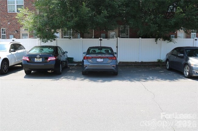 Building Photo - 9806 Longstone Ln