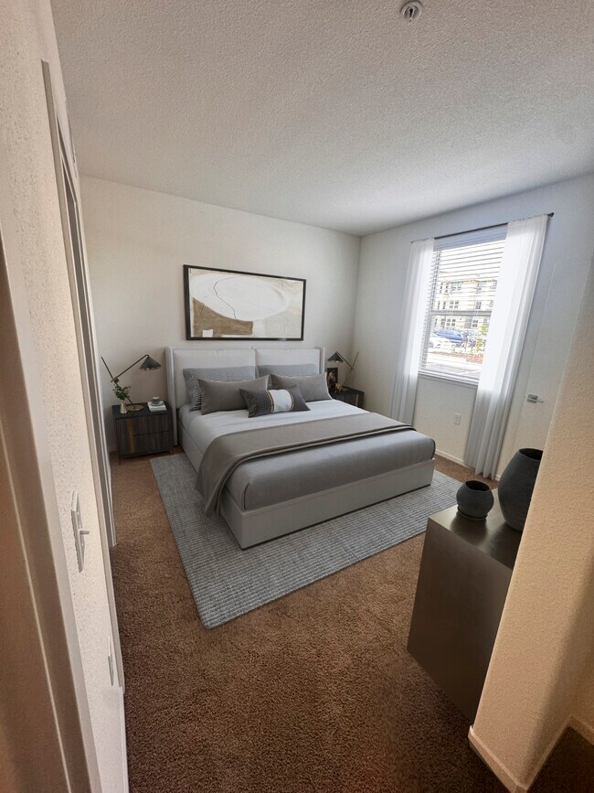 Building Photo - Ascent