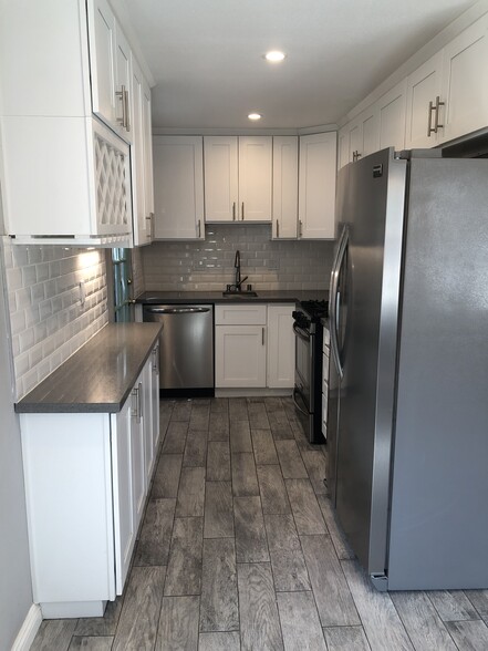 Kitchen - 1714 32nd St