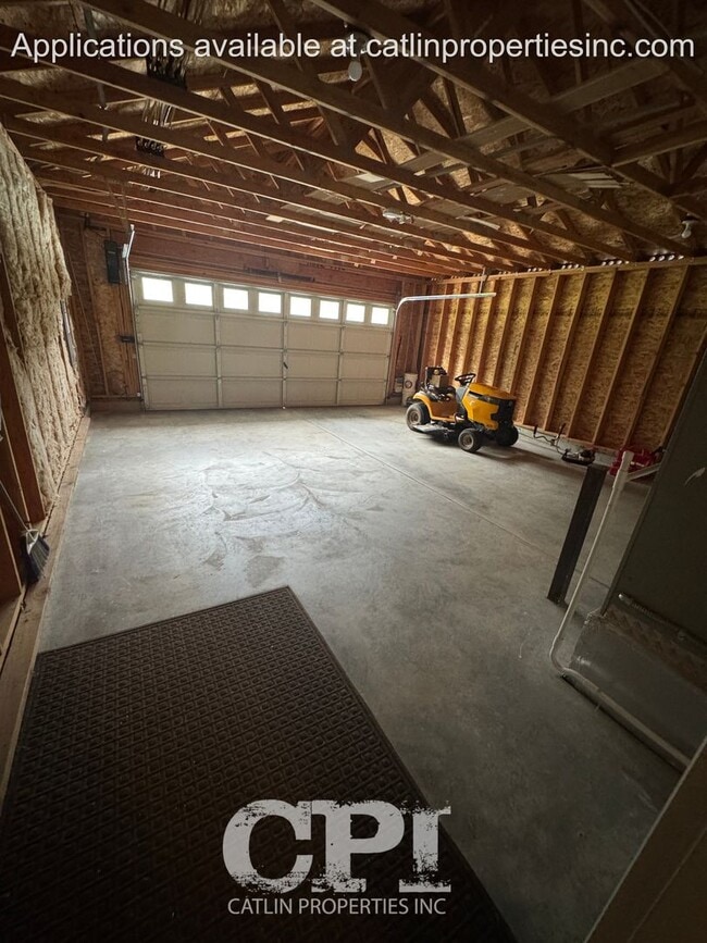 Building Photo - 655 Chapman Rd