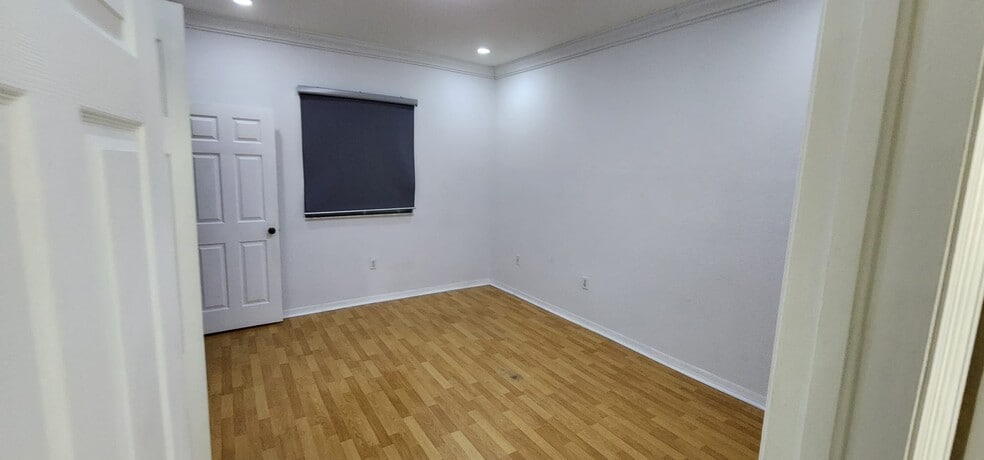 Building Photo - 6900 NW 179th St