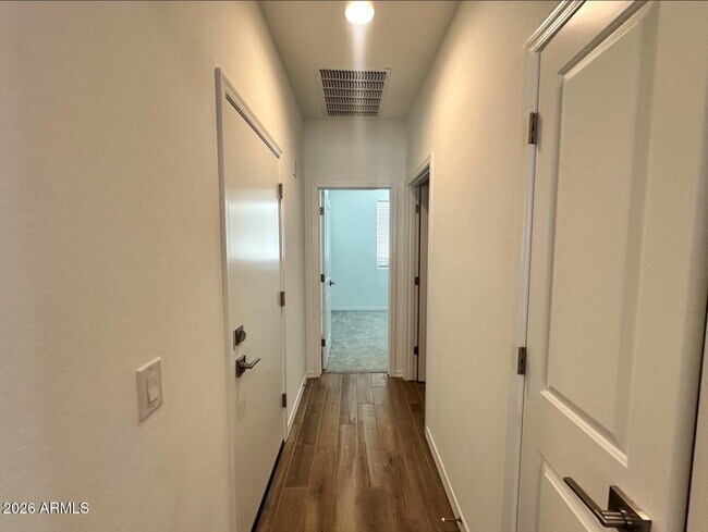 Building Photo - 14360 W Alameda Rd