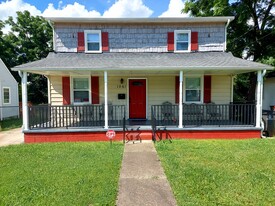 Building Photo - 1841 Kentucky Ave