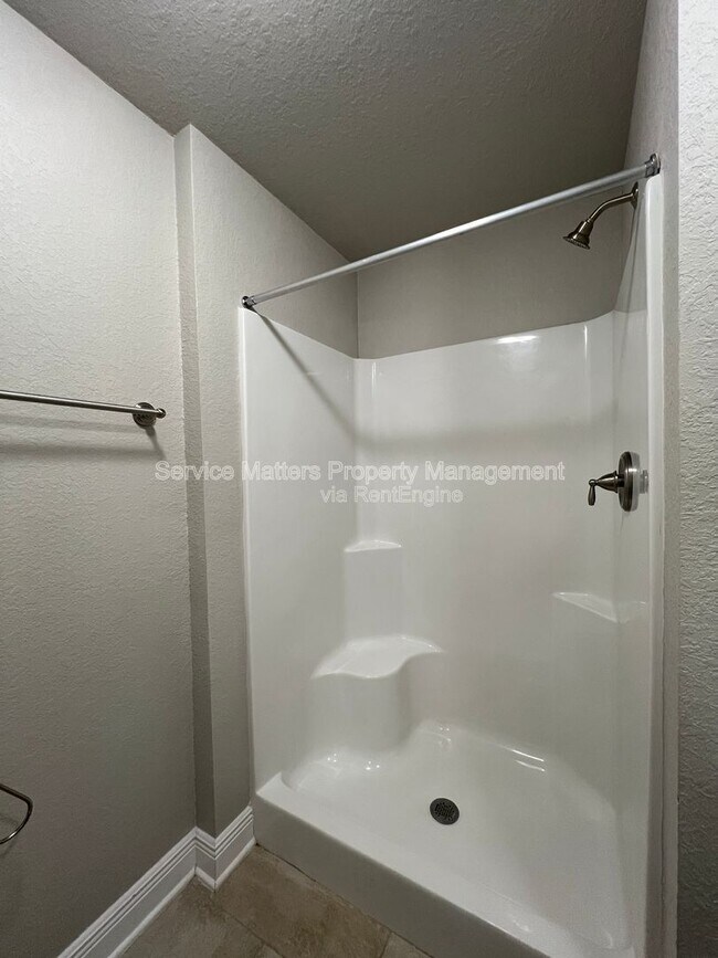 Building Photo - 3888 Ranch Rd