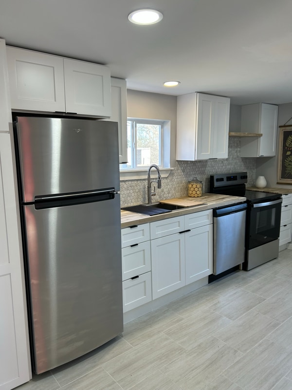 Building Photo - 12034 Main St