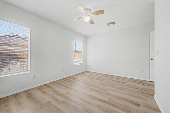 Building Photo - 22820 W Papago St
