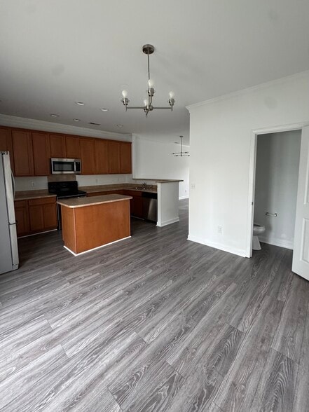 Building Photo - 13373 Calloway Glen Dr