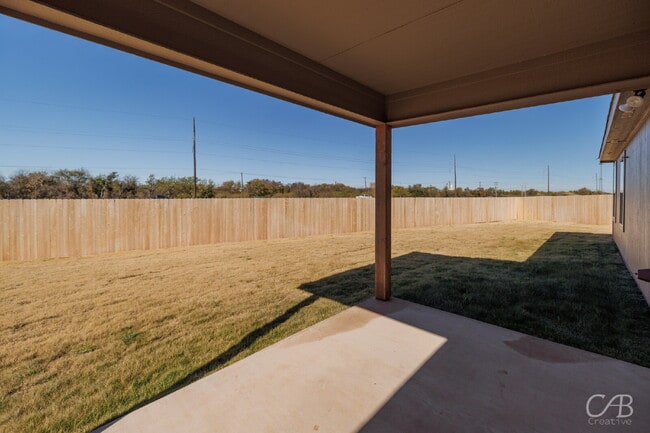 Building Photo - For Lease