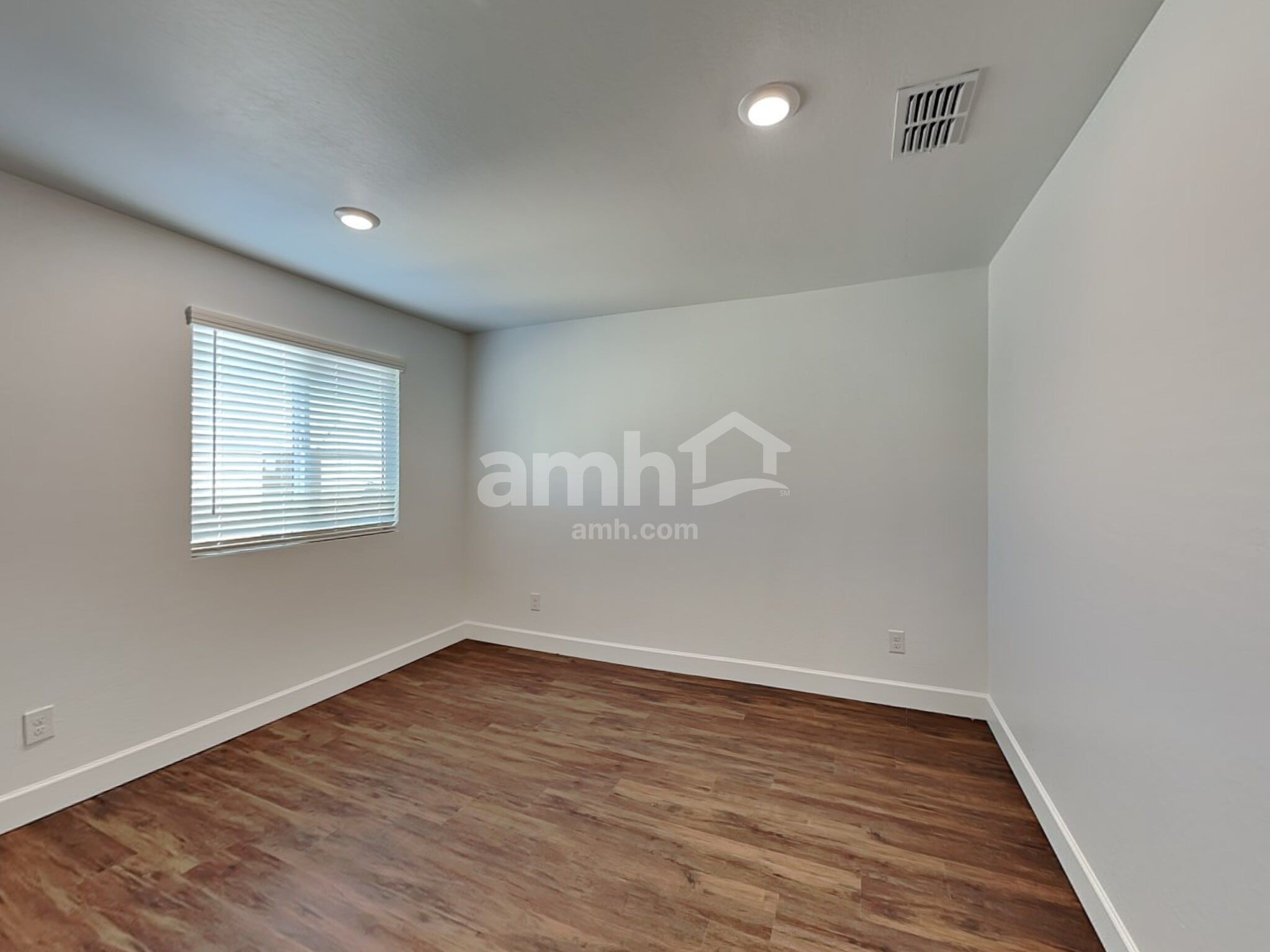 Building Photo - 17148 W Townley Ave