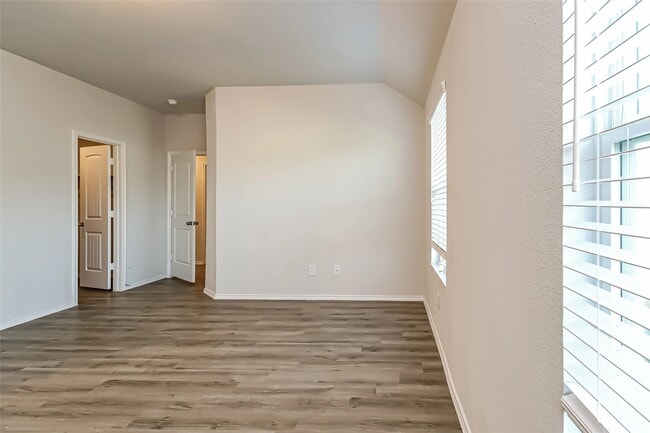 Building Photo - 2769 Madison Ct