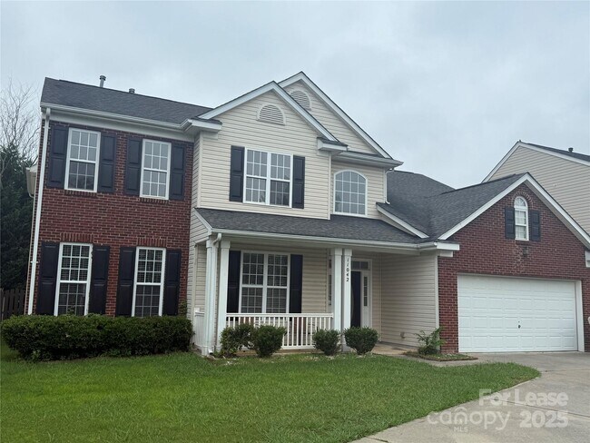 Primary Photo - 11042 Woods Corner Ct
