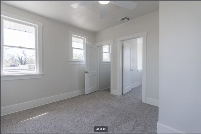 Building Photo - 4 Bed 3 Bath in Uptown OKC