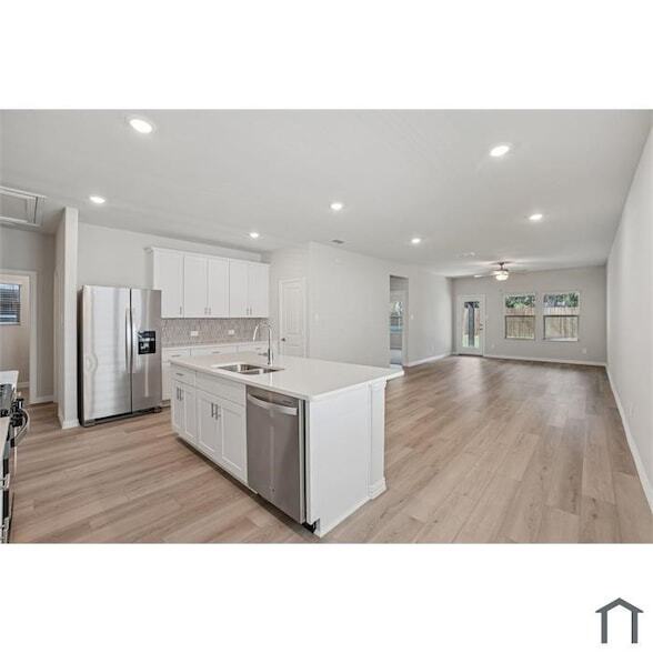 Building Photo - 6004 Alderton Dr