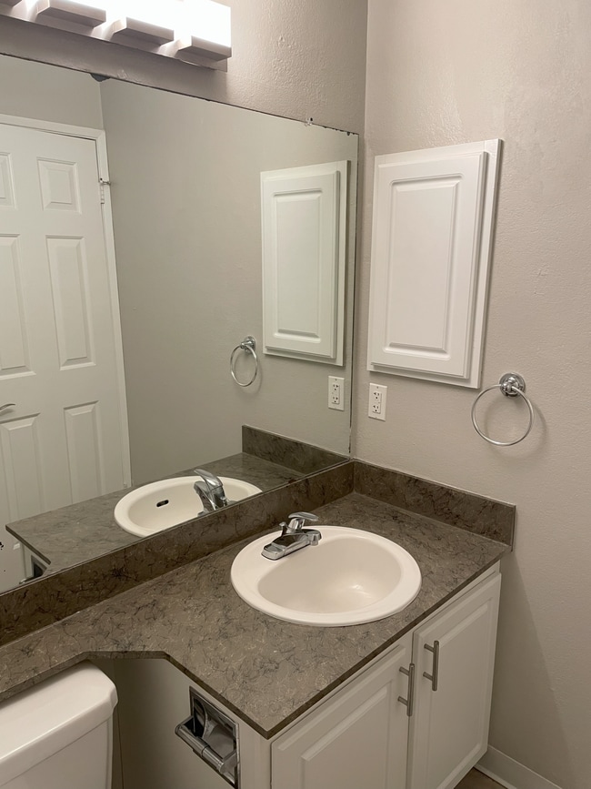 Floorplan - Redmond Park Apts