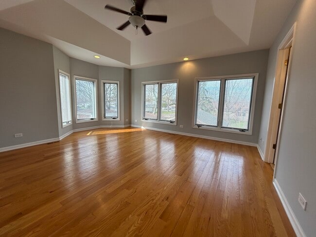 Building Photo - 1226 S Belmont Ave