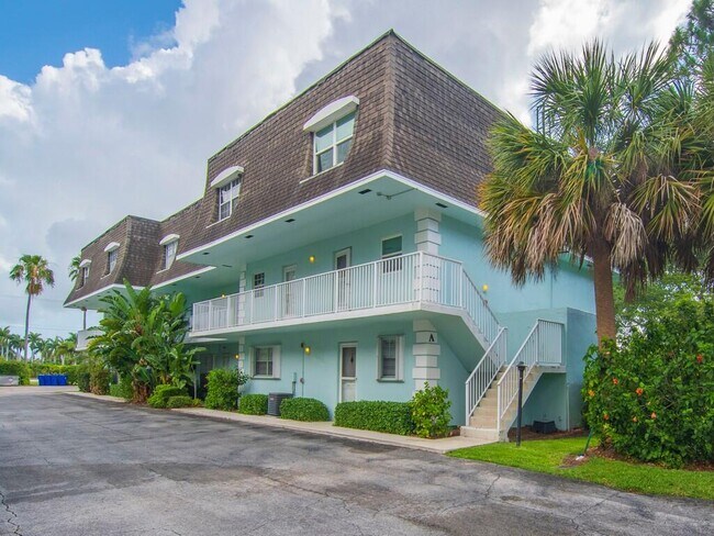 Building Photo - 1901 Indian River Blvd