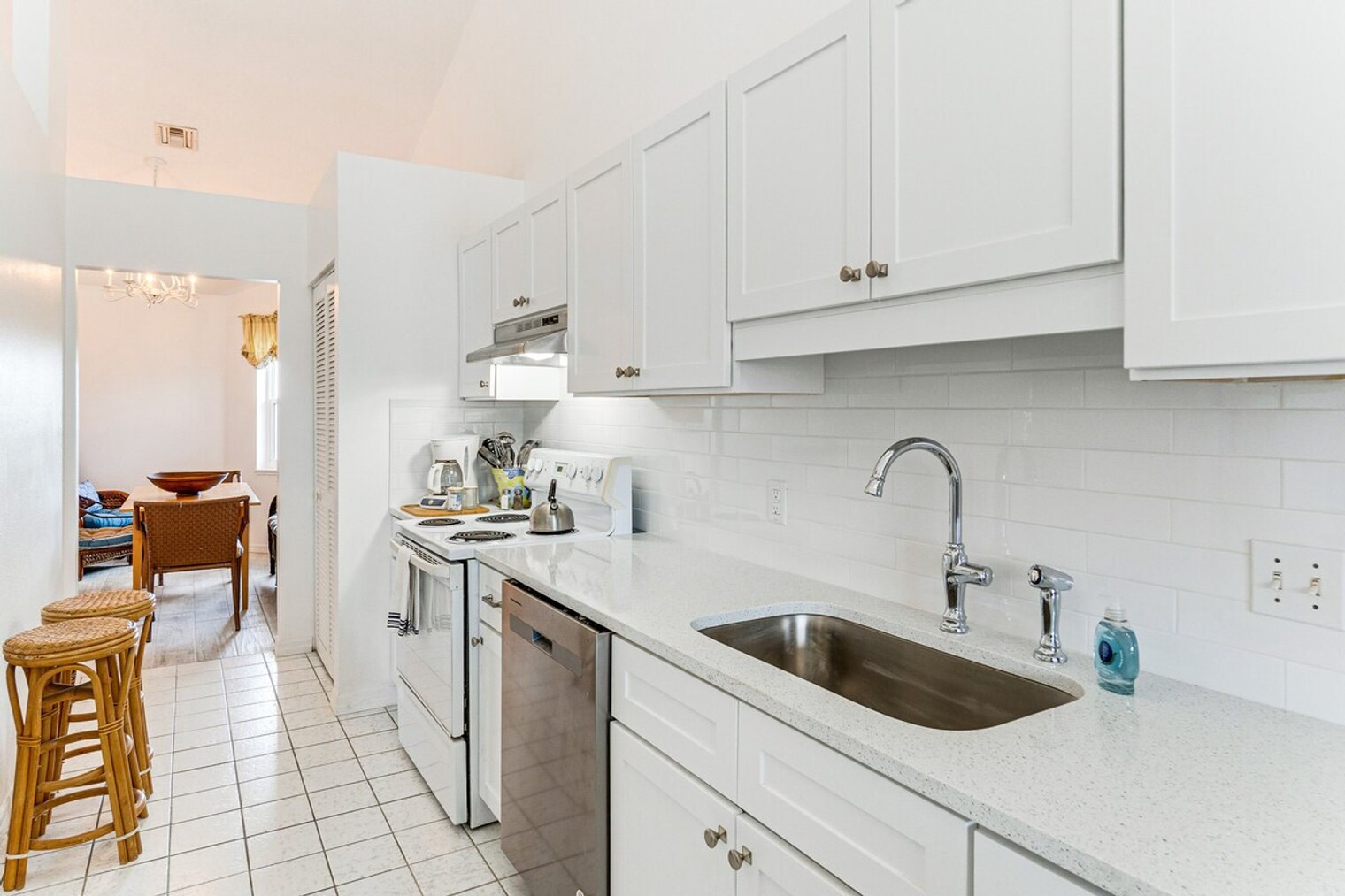 Building Photo - 1745 Gulf Blvd