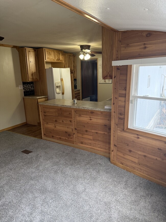 Building Photo - 11322 W Paradise Rd