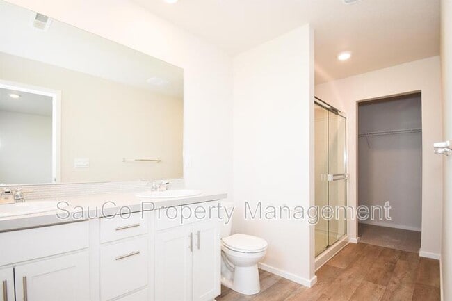 Building Photo - 2269 Livesay Ln