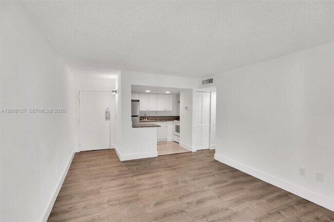 Building Photo - 4335 NW S Tamiami Canal Dr