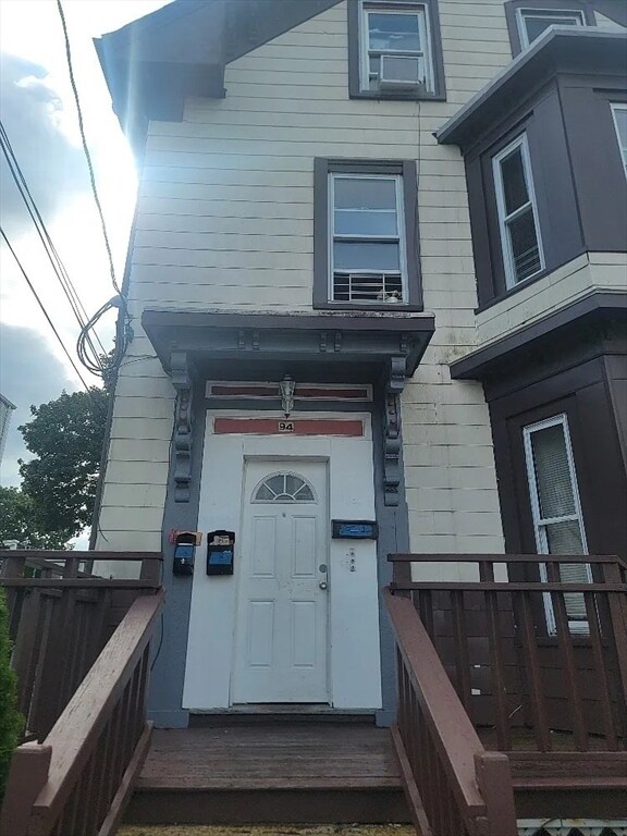 Primary Photo - 94 Timson St