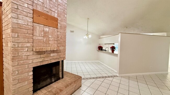 Building Photo - 13034 Birch Grove Dr