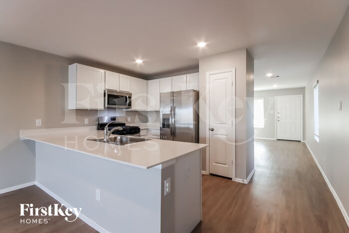 Building Photo - 9202 Burnet Flds Dr