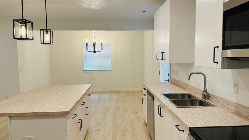 Building Photo - 3097 W Watercress Dr
