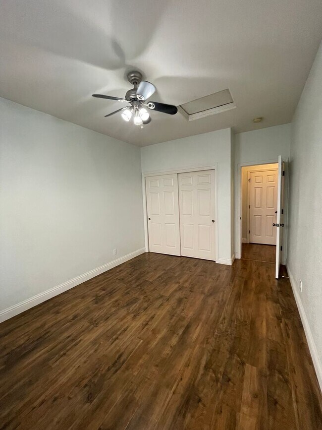 Building Photo - Luxury 3 Bed / 2 Bath Home with Pool and Solar Panels – Available 4/1/2026