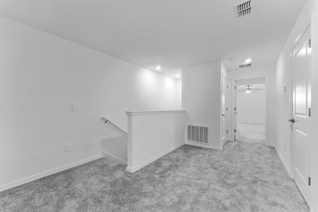 Building Photo - Luxury 3 BR + LOFT/2.5BA/1 Car Garage Luxury Townhome in the highly desirable GATED community of ...