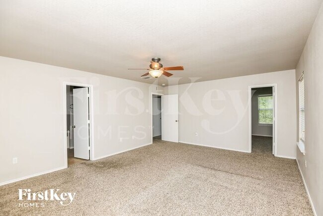 Building Photo - 10840 Devontree Dr