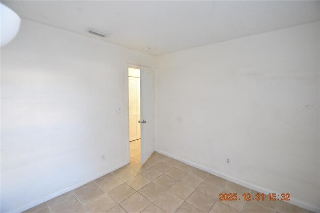 Building Photo - 6618 N Church Ave