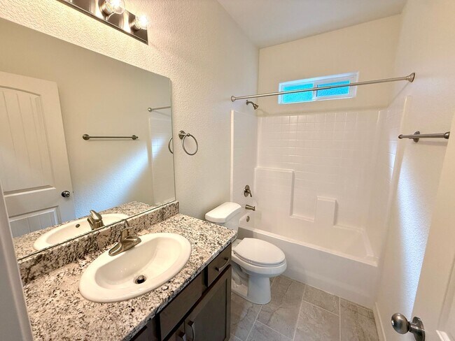 Building Photo - Brand-New 2025-Built 4 Bedroom Home for Re...