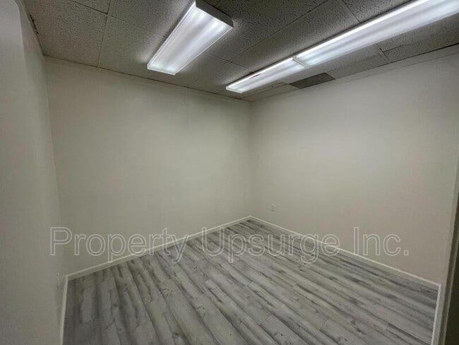 Building Photo - 1901 Railroad Ave