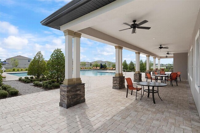 Building Photo - 16702 Carlton Pond St