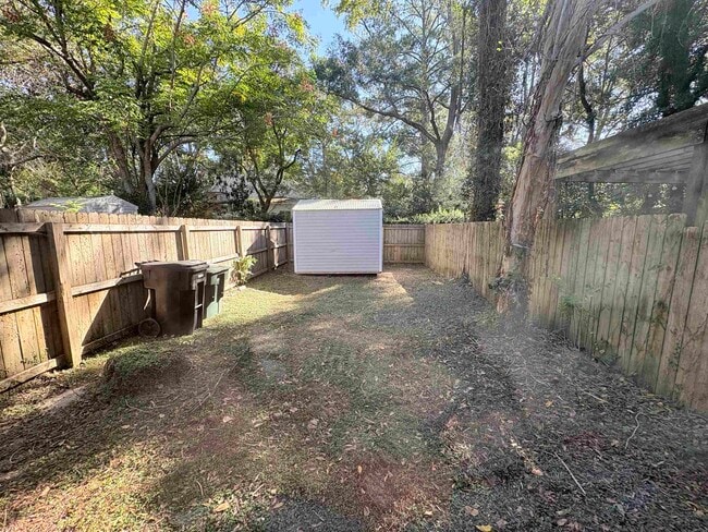 Building Photo - 2507 Golden Park Ln