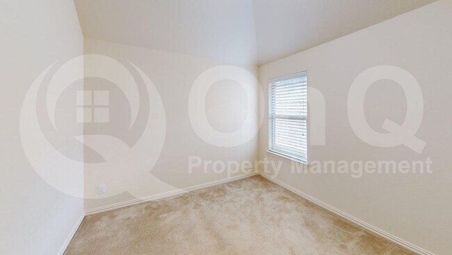 Building Photo - 846 Veneto Dr