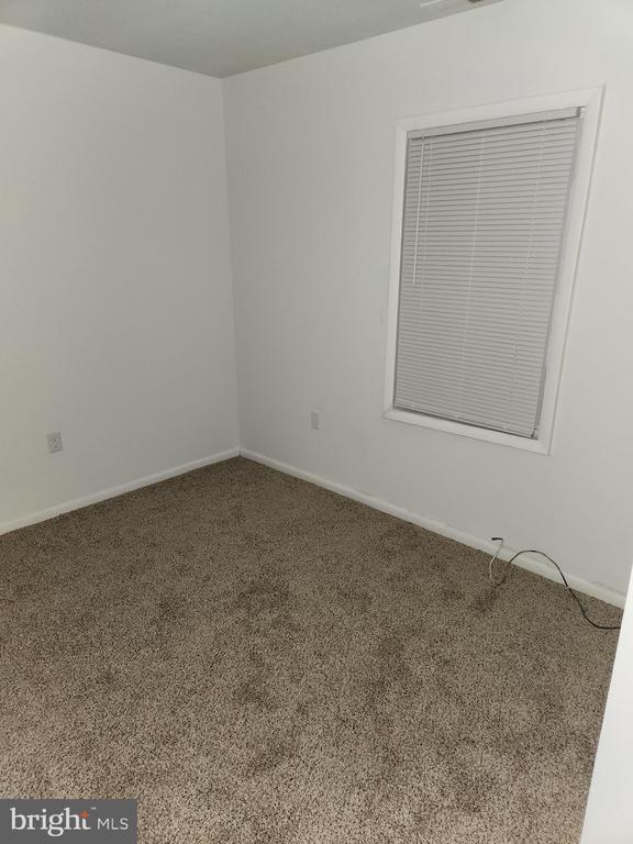 Building Photo - 412 N Spruce St