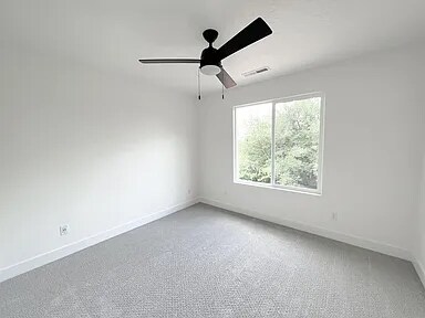 Building Photo - 366 Forty