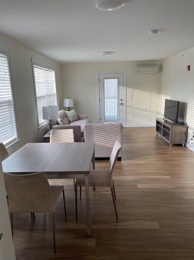 Floorplan - Carrier Woods Apartments