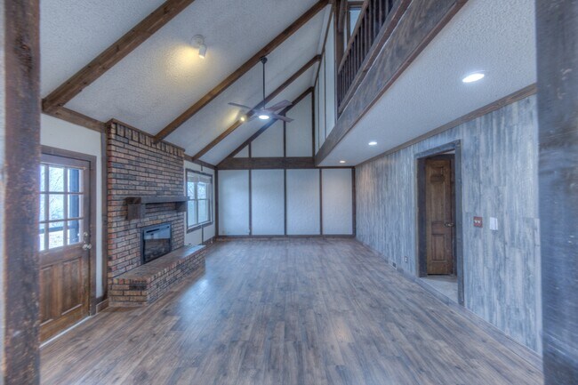 Building Photo - 24322 S Beulah Cove