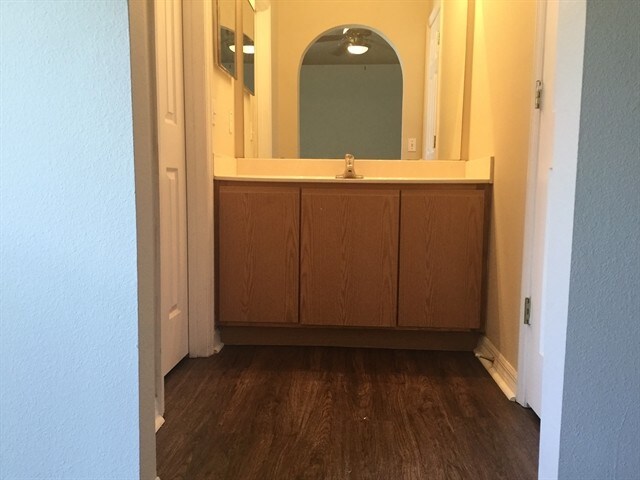 Building Photo - 7861 Harbor Bend Cir